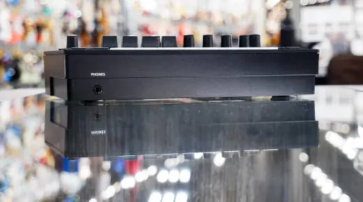 Roland -MC-101 Groovebox 2